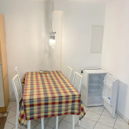 Souterrain Apartment Hettstadt